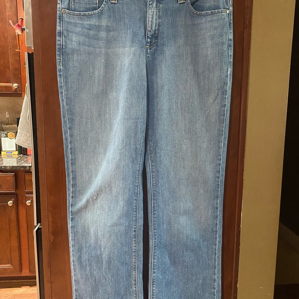 Lee Women's Classic Straight Leg Denim Jeans